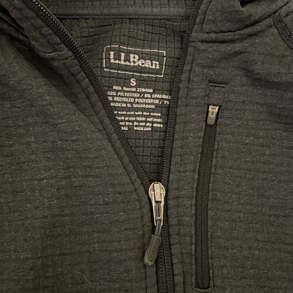 Grey and Black 1/4 Zip LL Bean Grid Fleece - Picture 2 of 4